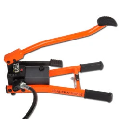 ALFRA Fusspumpe - Max. Betriebsdruck - 700 Bar -Tankvolumen 270 Cm3 - Fördermenge 1,7 Cm3 Je Kolbenhub - Verschiedene Ausführungen